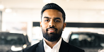 Hapilan Jeyachandran Verkaufsberater Gebrauchte Automobile